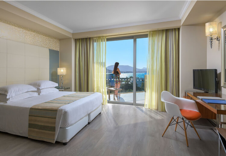 חדרים וסוויטות במלון Atrium Platinum Luxury Resort Hotel & Spa